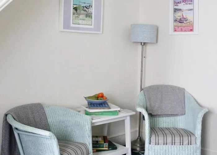 Holiday Cottage With Seafront Beach Hut, Lyme Regis, Dorset